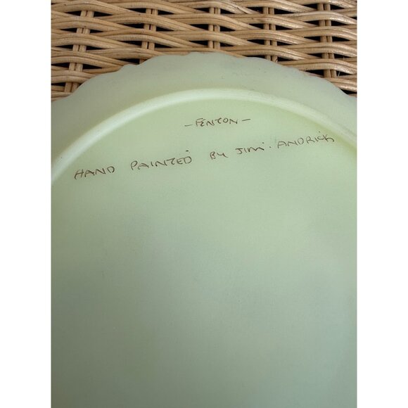 1979 Fenton Artist Jim Andrick "Nature's Christmas" Uranium Custard Satin Plate - Picture 4 of 13